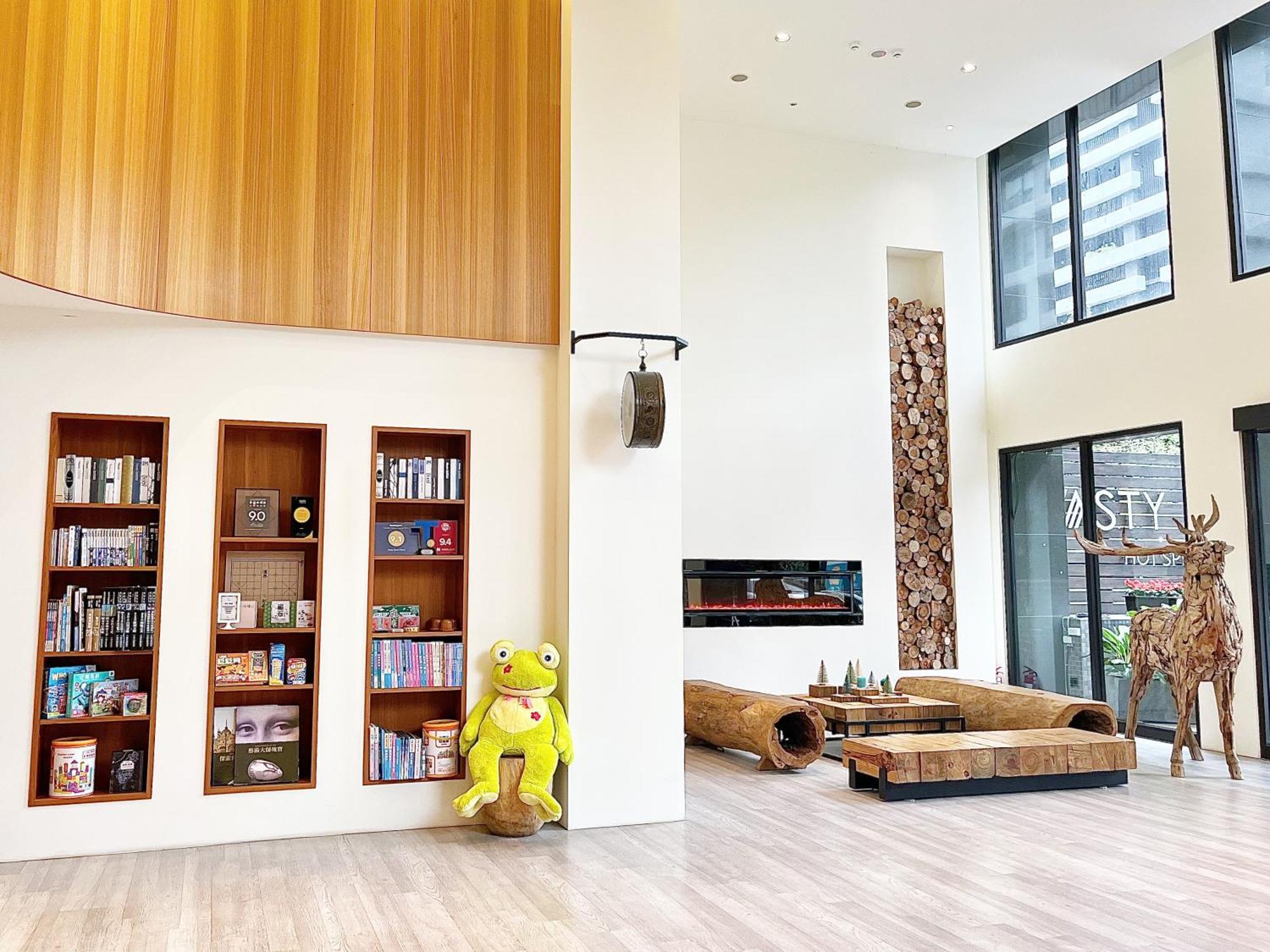 โรงแรมเวสตี้ เจียวซี ภายนอก รูปภาพ